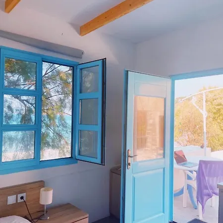 Paradise On The Kantouni Nyaraló